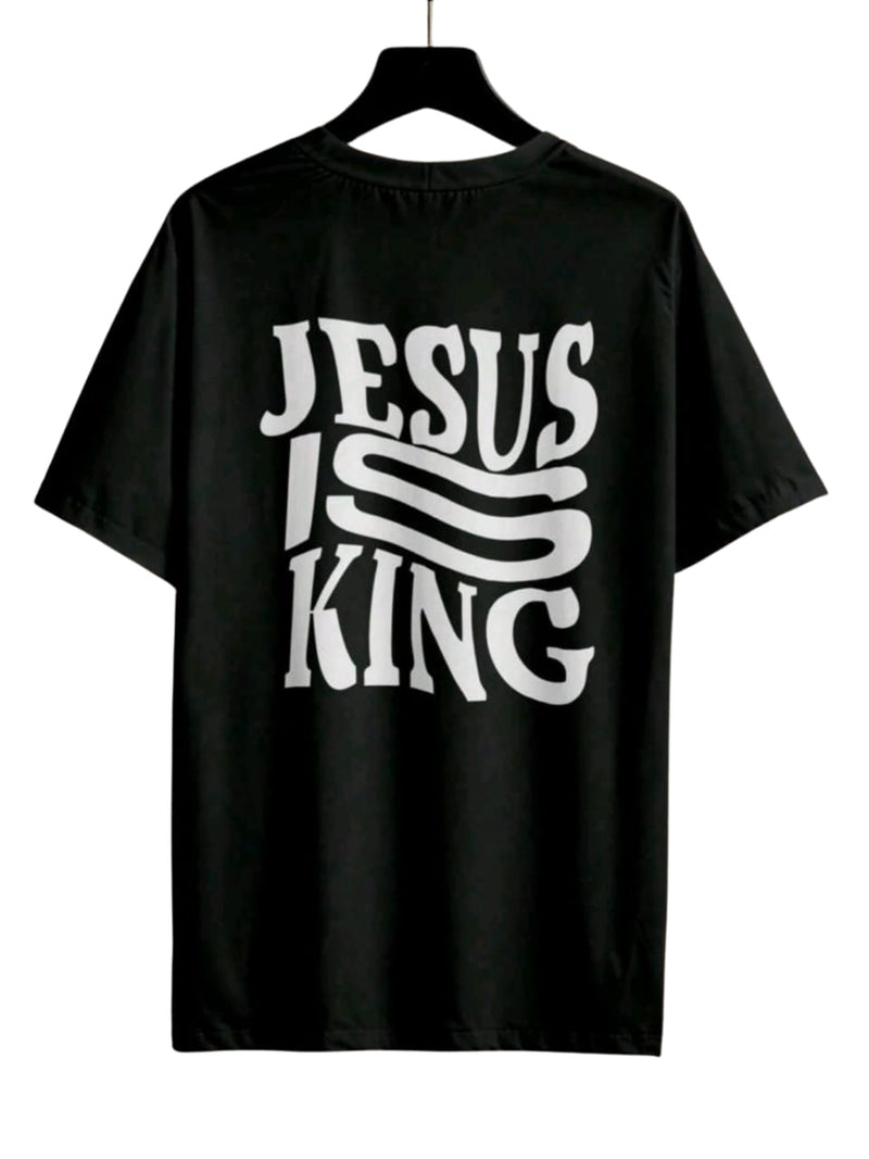 Camiseta Jesus Is King
